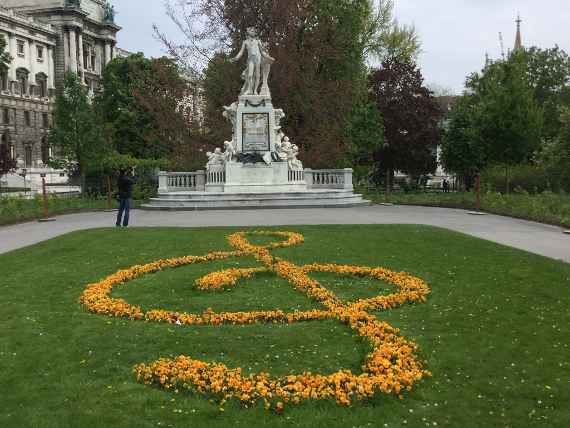Mozartenkmal im Burggarten